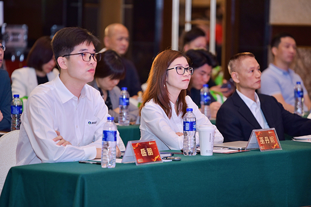 DSC_0210-opq389787498.jpg